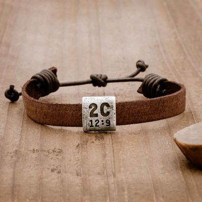 Equitable Leather Verse Bracelet [Brown]