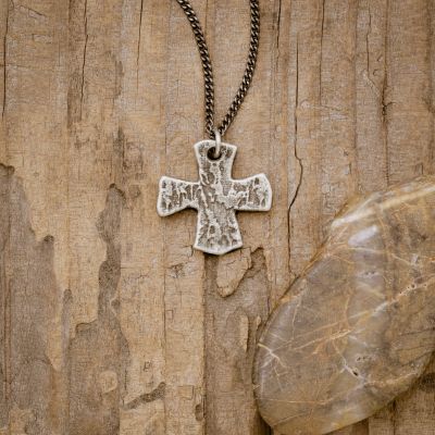 Steadfast Cross Necklace [Sterling Silver]